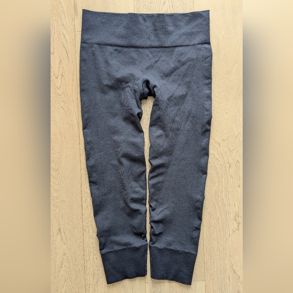 Lululemon sz M Ebb To Street Pant Dark Grey Seamless compression legging - Picture 2 of 9